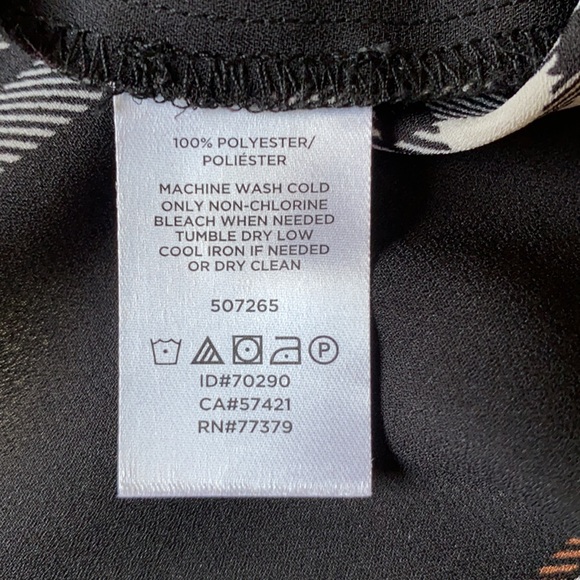 AT blouse. - Picture 6 of 6